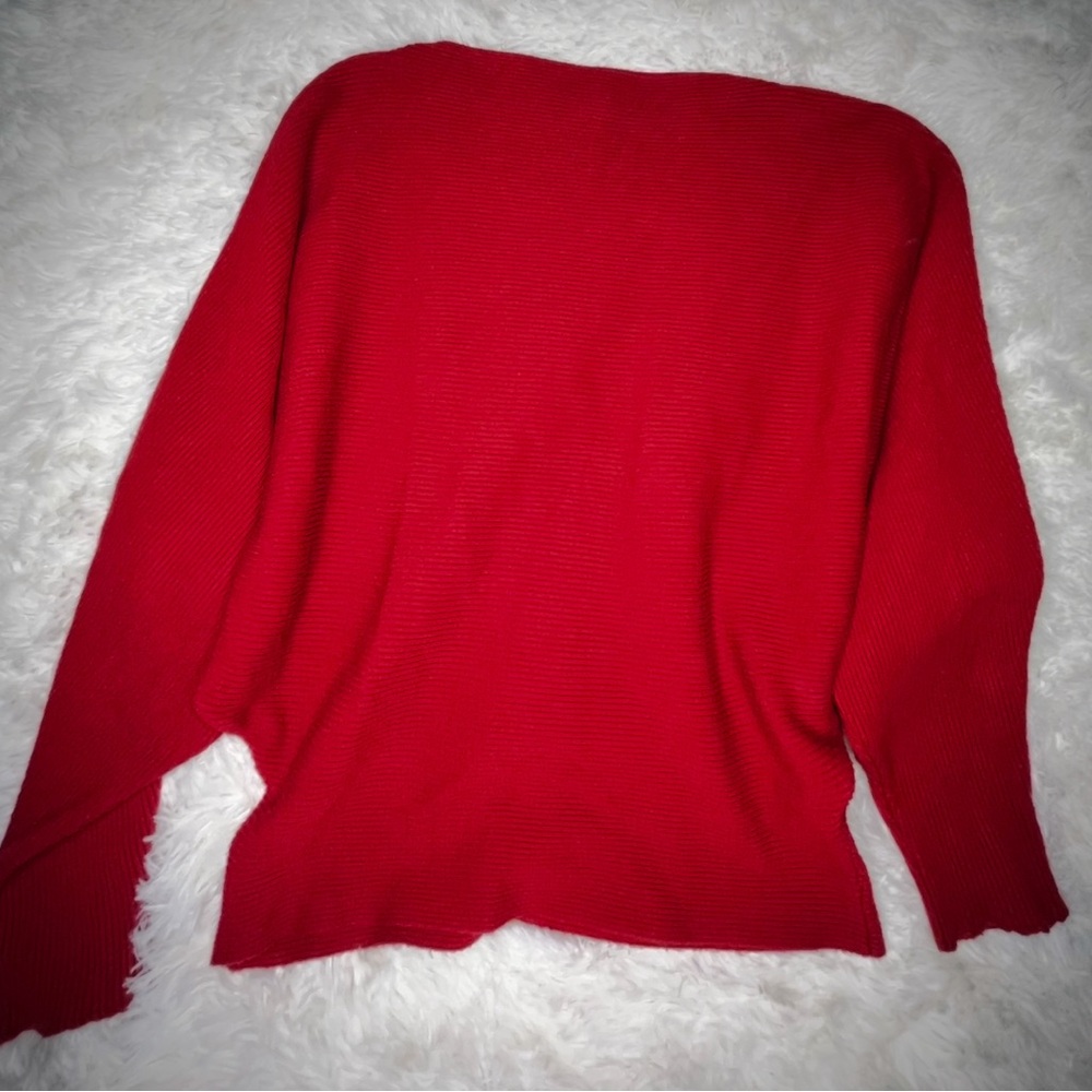 🔥 Laguna Beach Sweater!🔥